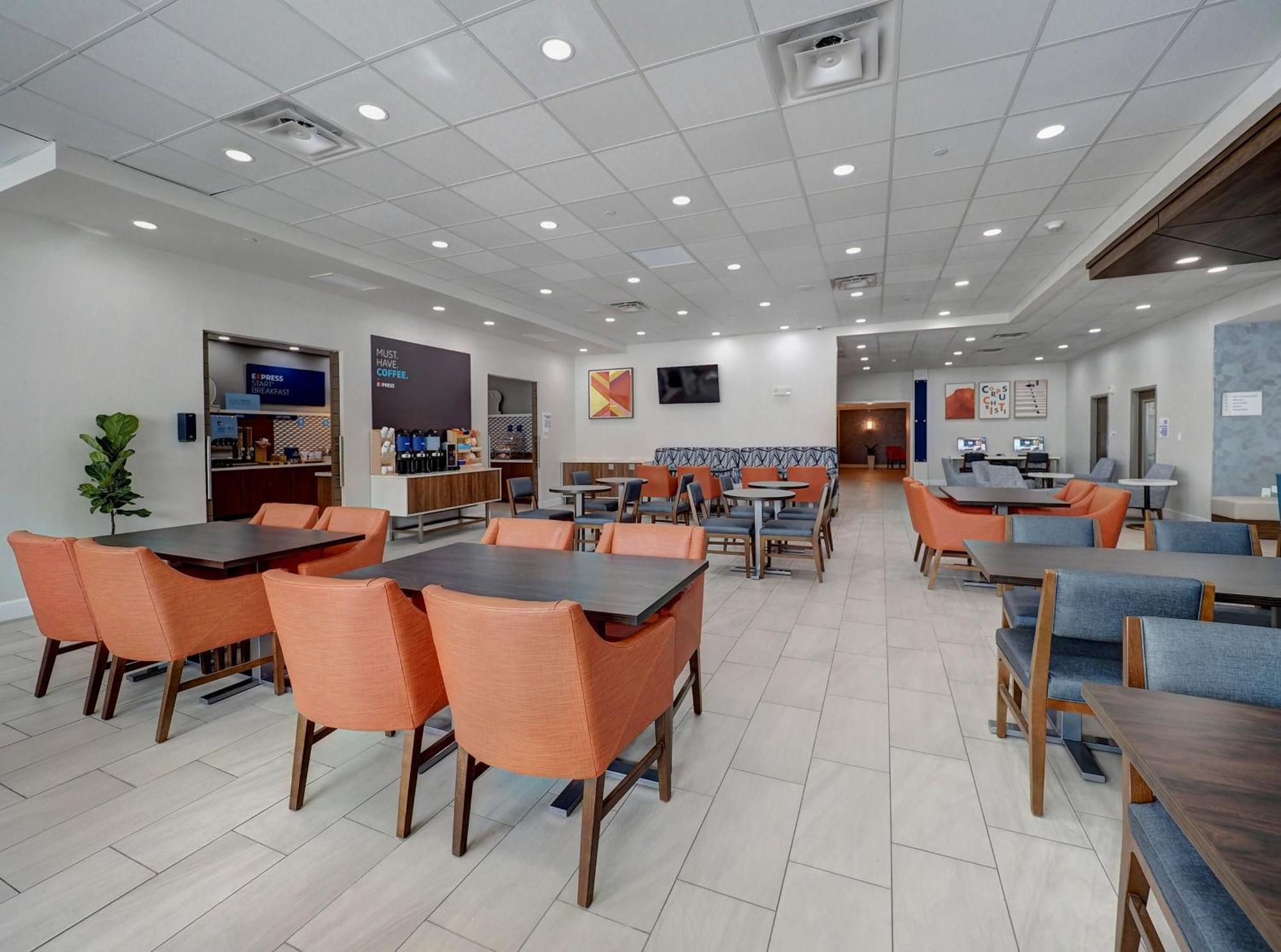Express - Beachfront By Ihg Hotel