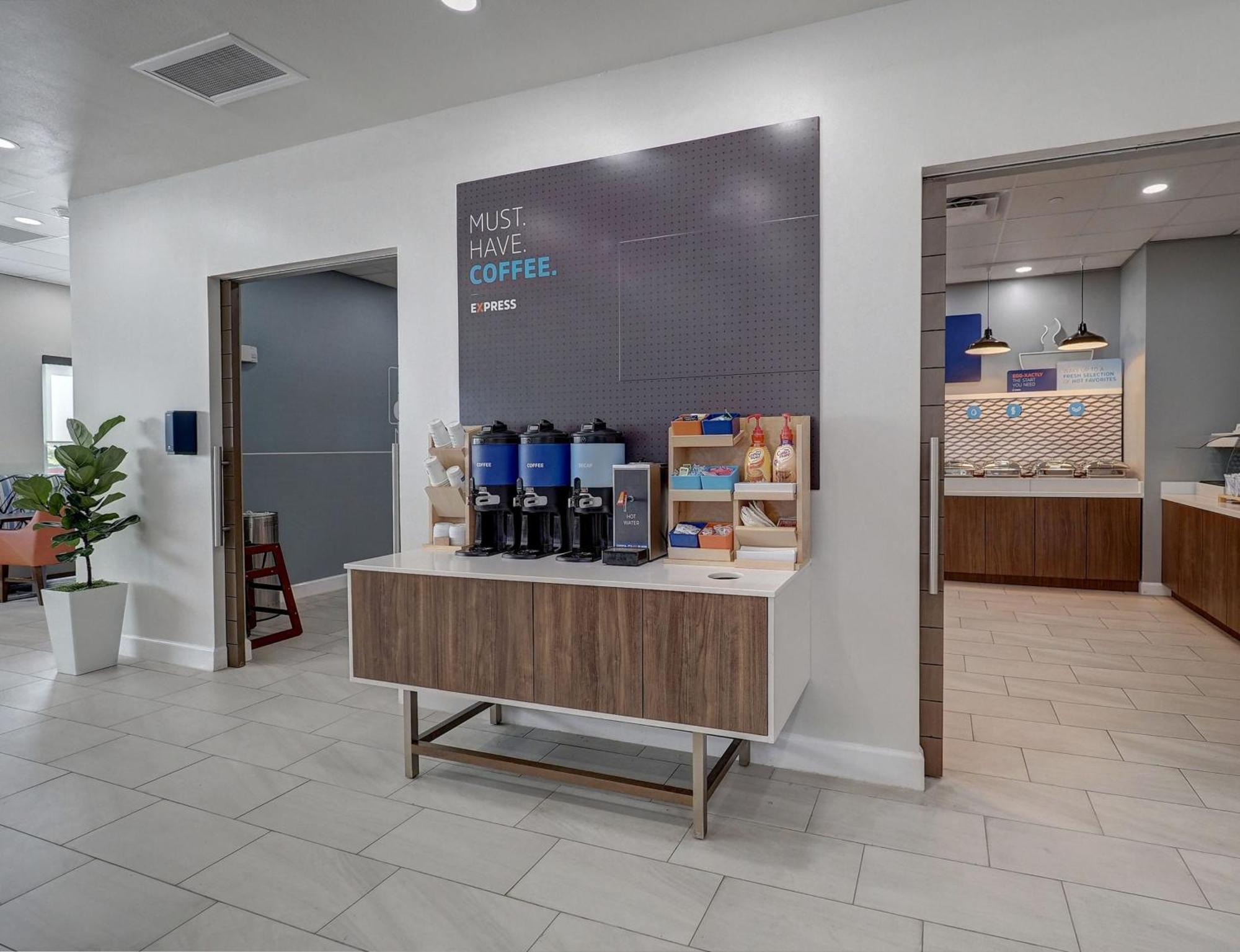 Express - Beachfront By Ihg 2*