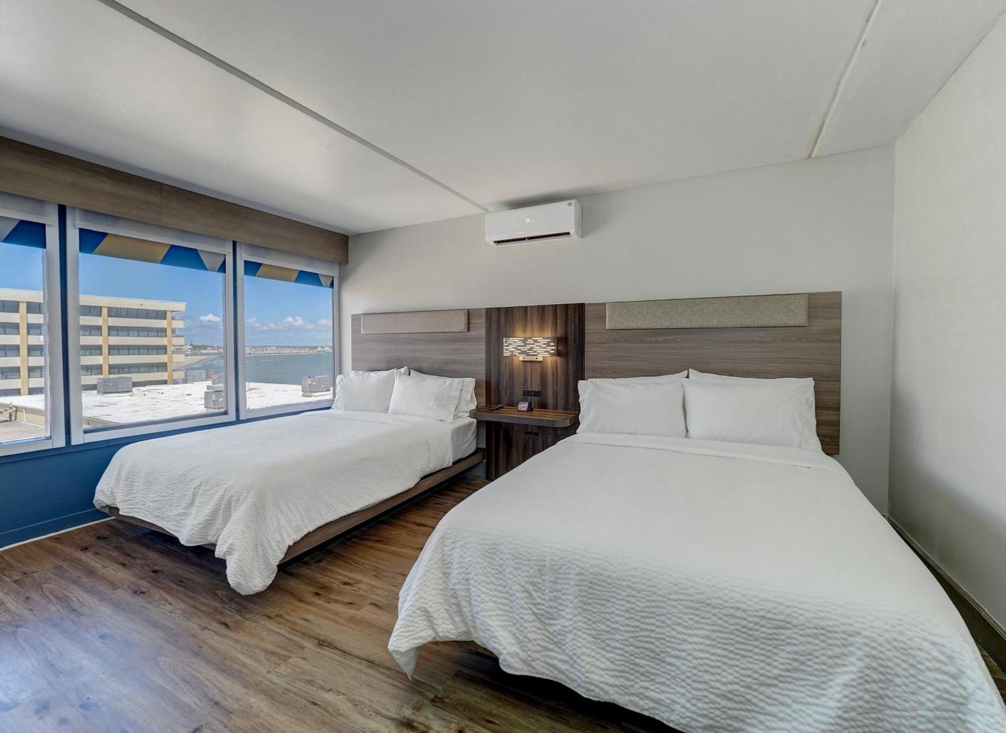 Express - Beachfront By Ihg Corpus Christi