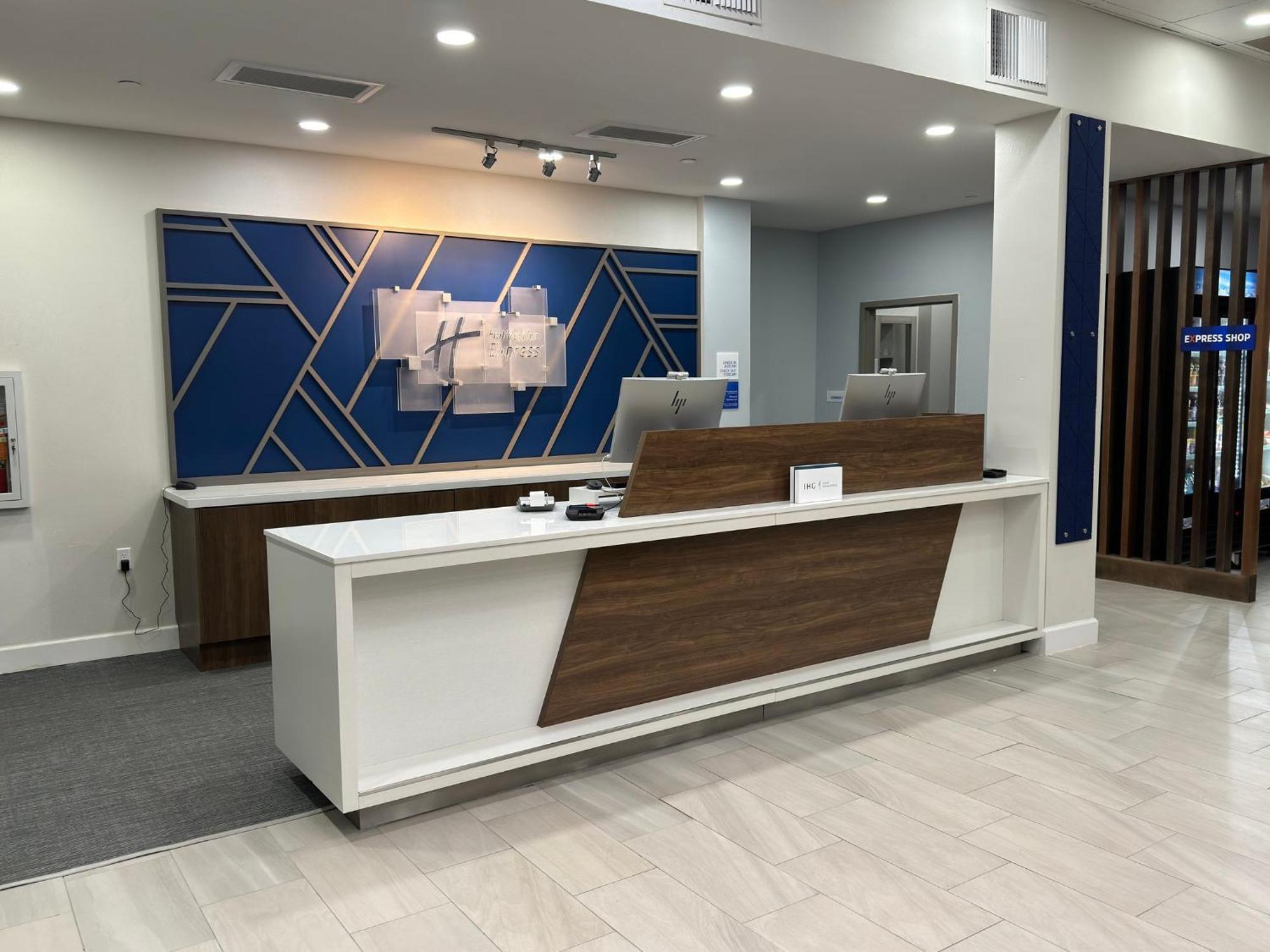 Express - Beachfront By Ihg